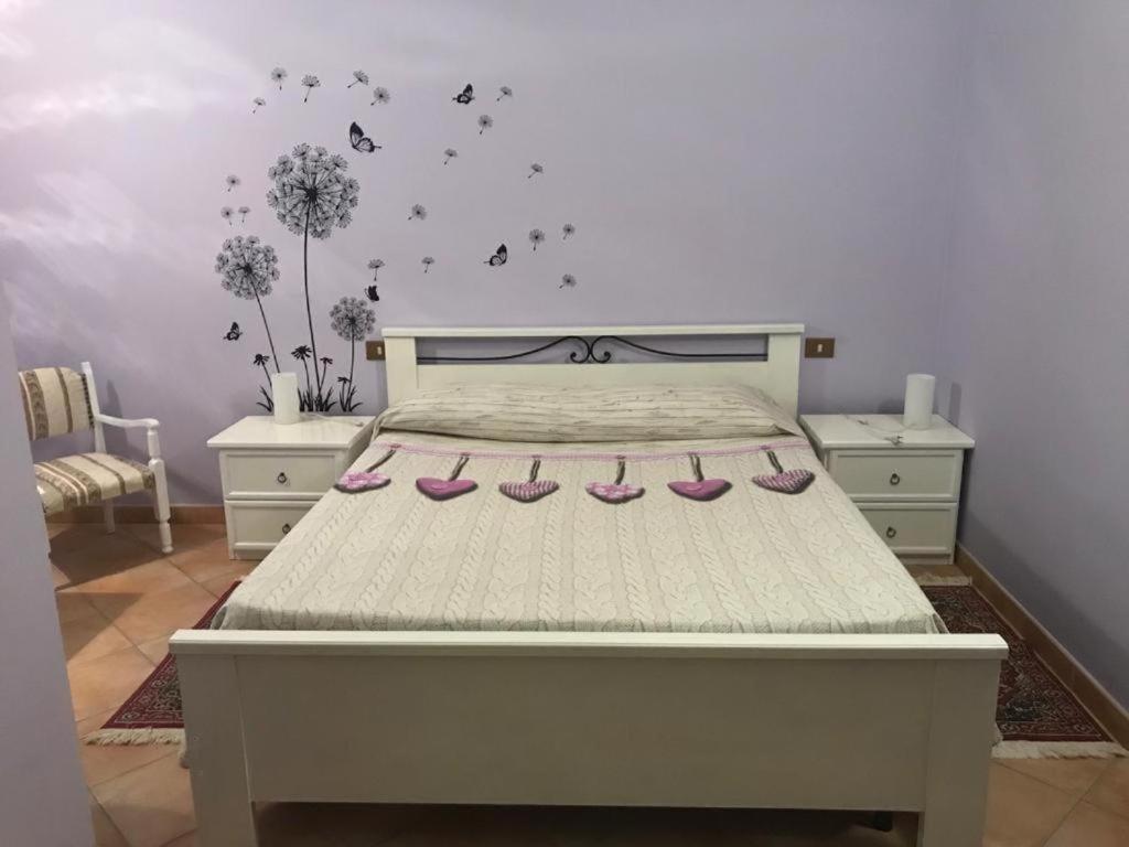 Il Casale Di Lavinia Bed & Breakfast Фабро Екстериор снимка