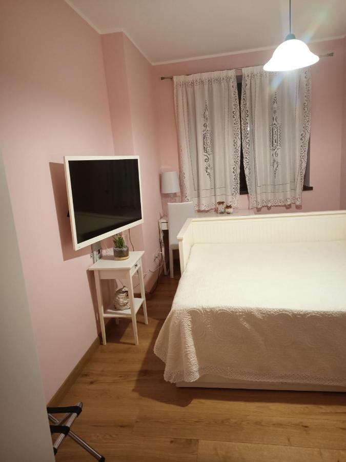 Il Casale Di Lavinia Bed & Breakfast Фабро Екстериор снимка